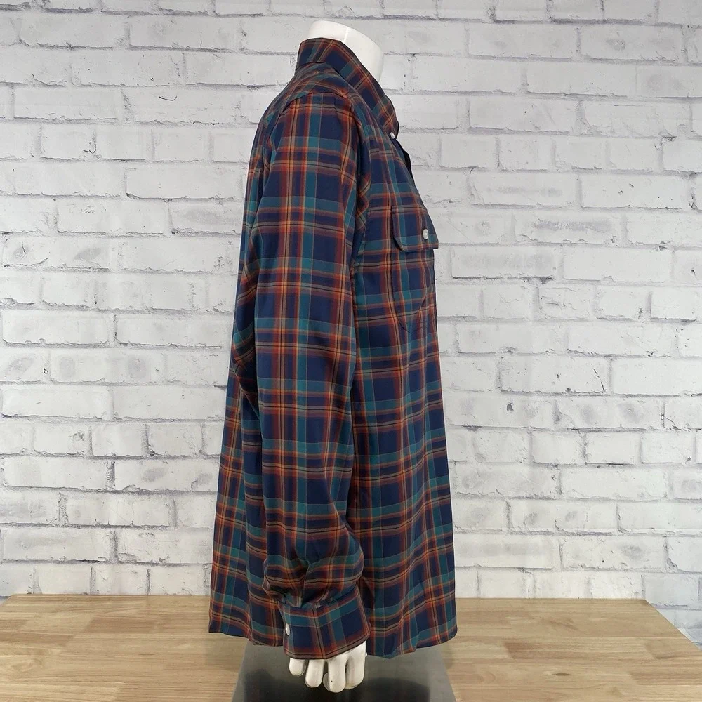 Duluth Shirt Men's Large Long Sleeve Blue Plaid Duluth‎ Untucked Nylon Stretch - Picture 6 of 12